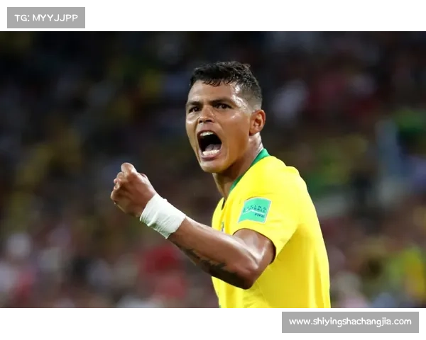 全面解析大卫路易斯最擅长的场上位置与战术价值分析 全面解析大卫路易斯最擅长的场上位置与战术价值分析