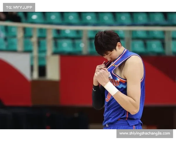 周琦重返新疆开启新篇章 期待与球队共同创造辉煌未来 周琦重返新疆开启新篇章 期待与球队共同创造辉煌未来